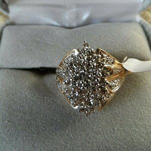 1/2 CT. T.W. Diamond 10K Yellow Gold Cocktail Cluster Ring, Size: 7